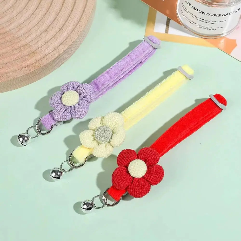 Cute with Bells Cat Collars Adjustable Teddy Pomeranian Collar Dog Collars With Flower Pet Collar Dog Cat