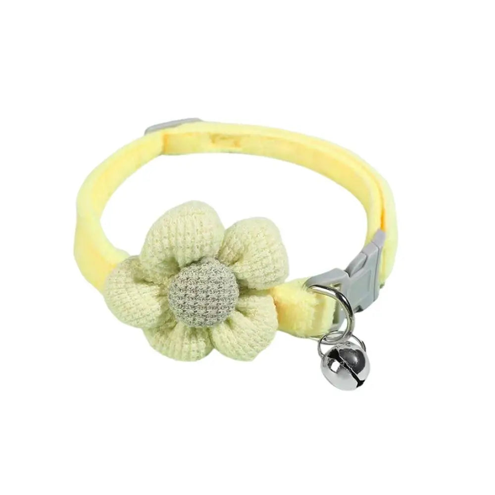 Cute with Bells Cat Collars Adjustable Teddy Pomeranian Collar Dog Collars With Flower Pet Collar Dog Cat